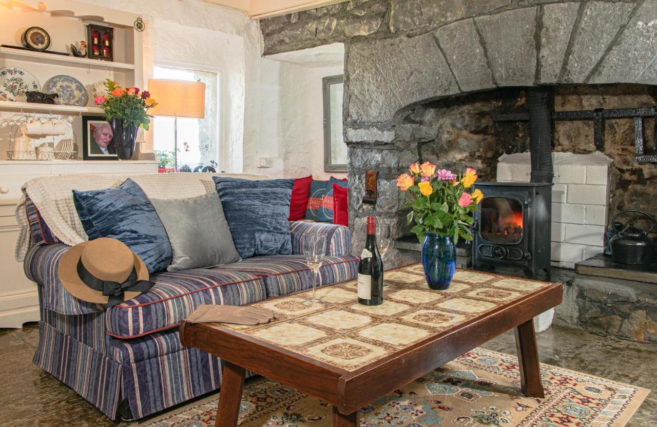 1844 Seascape Cottage Is Located On The Wild Atlantic Way Fanore Eksteriør bilde